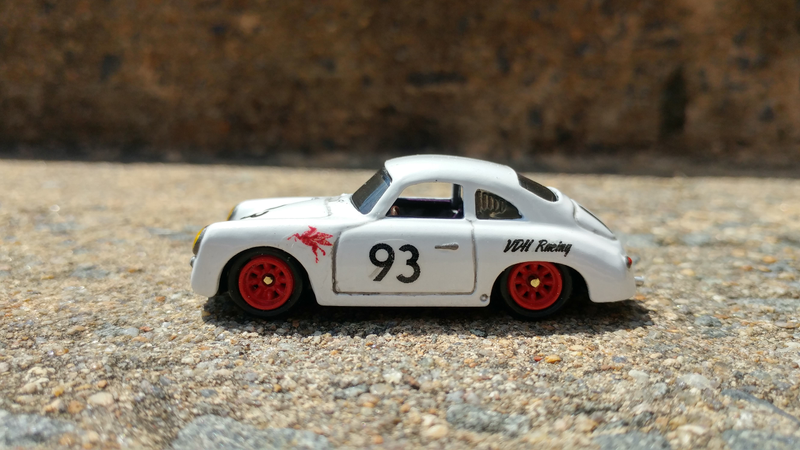 Illustration for article titled Roll Call! Porsche 356 Roundup